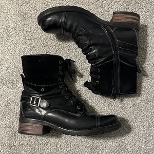 Taos Crave Leather Boots